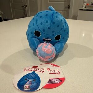 Basken Robbins Snackles Plush Toy